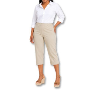 Woolworths Cream Tailored Capri Pants – Size 8